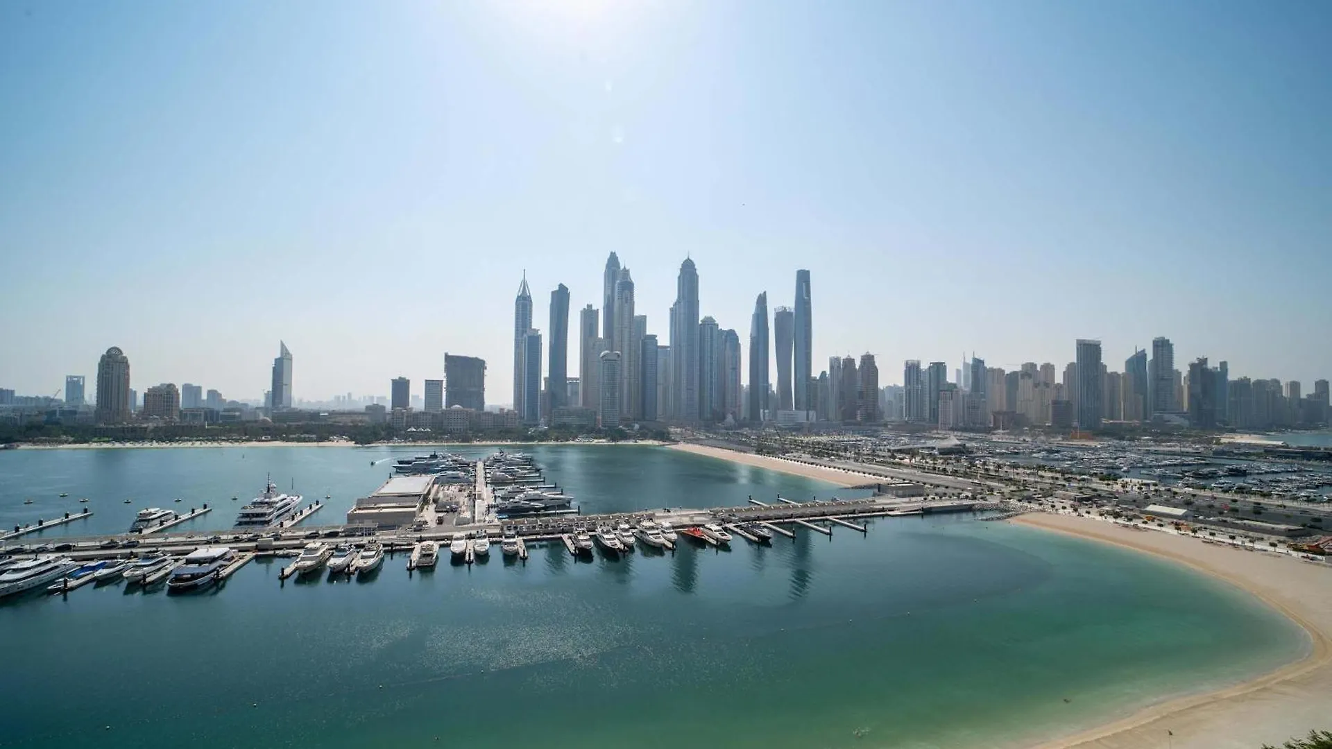 Frank Porter - Marina Vista Tower 2 Dubai United Arab Emirates
